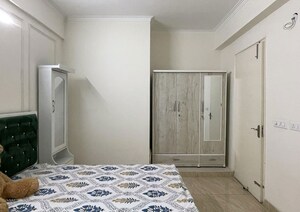 Room in 2 BHK Apartment at Gaur City 7th Avenue, Sector 4 Greater Noida – for Sale