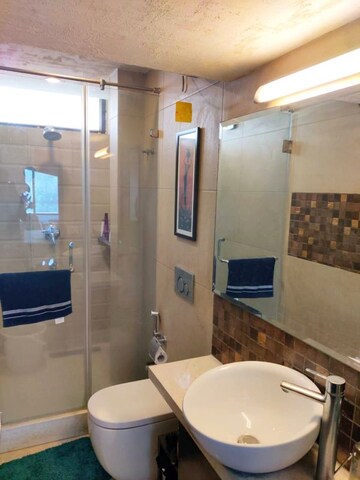 Attached Bathroom in 2 BHK Builder Floor at Kalkaji – for Rent