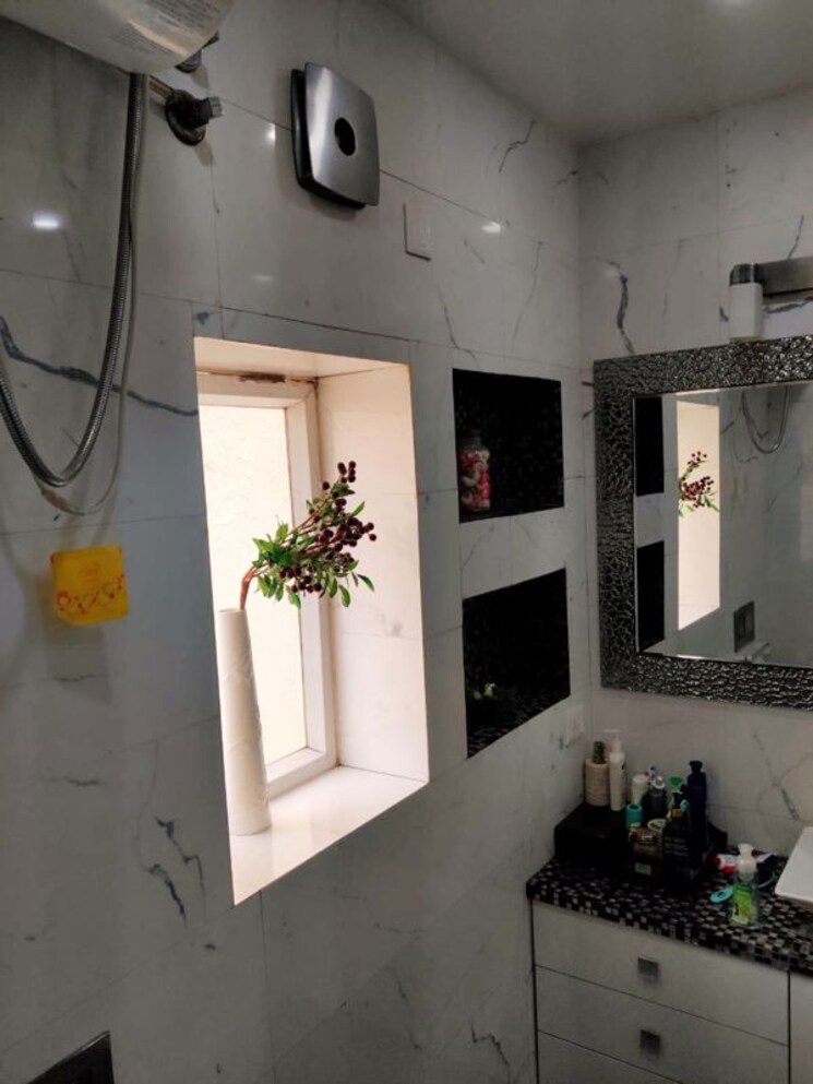 Attached Bathroom, kalkaji 2 Bedroom 1550 Sq.Ft. Builder Floor In Kalkaji Delhi 9923893