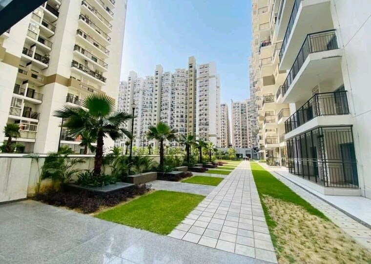 Balcony, gulshan-bellina 2 Bedroom 1105 Sq.Ft. Apartment In Sector 16 Greater Noida Greater Noida 9923894