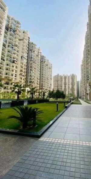 Swimming Pool in 2 BHK Apartment at Gulshan Bellina, Sector 16 Greater Noida – for Sale