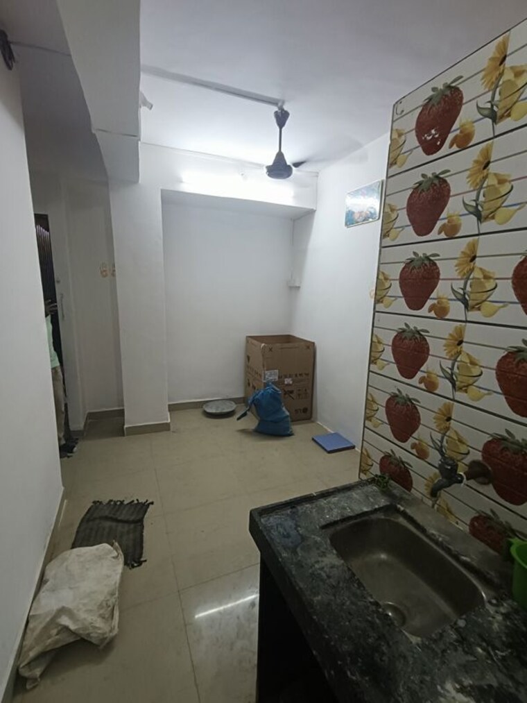 Bathroom, sea-breeze-chs-versova 1 Bedroom 250 Sq.Ft. Apartment In Versova Mumbai 9923915