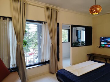 Room in 1 RK Apartment at Sky Heaven, Versova – for Rent
