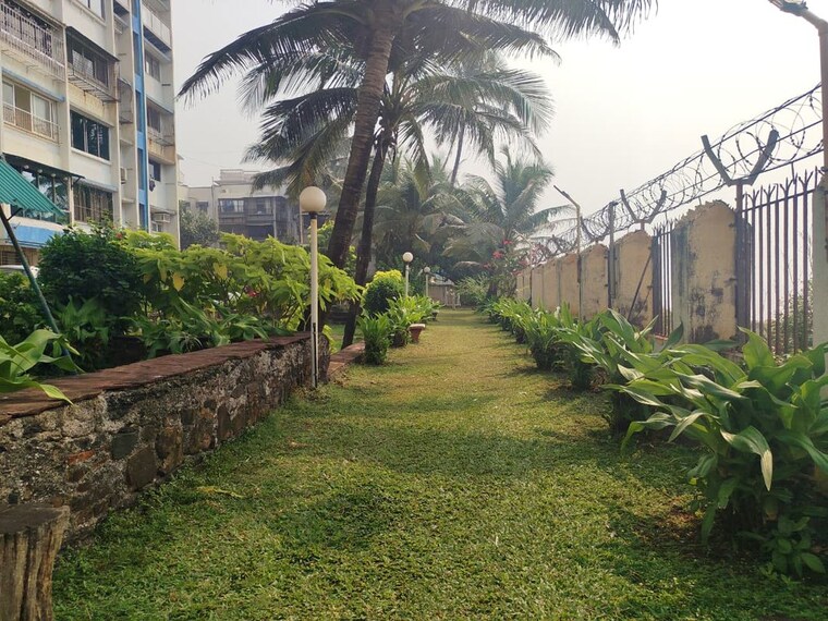 Exterior View, sky-heaven 1 RK 400 Sq.Ft. Apartment In Versova Mumbai 9923919
