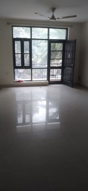 3 BHK Builder Floor For Rent in Omaxe Silver Birch, North Mullanpur