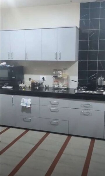 Kitchen in 3 BHK Builder Floor at Sector 44 – for Rent