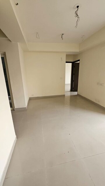 Room in 2 BHK Apartment at ARV Park, Sector 63 – for Rent