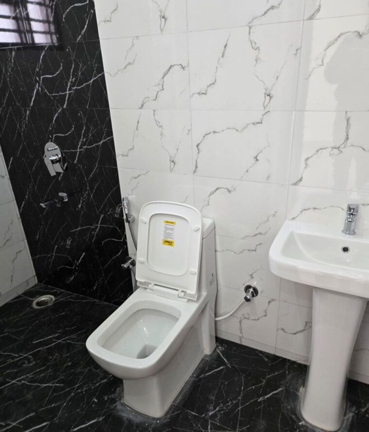 Bathroom, sahastradhara 3 Bedroom 2000 Sq.Ft. Independent House In Sahastradhara Dehradun 9923954