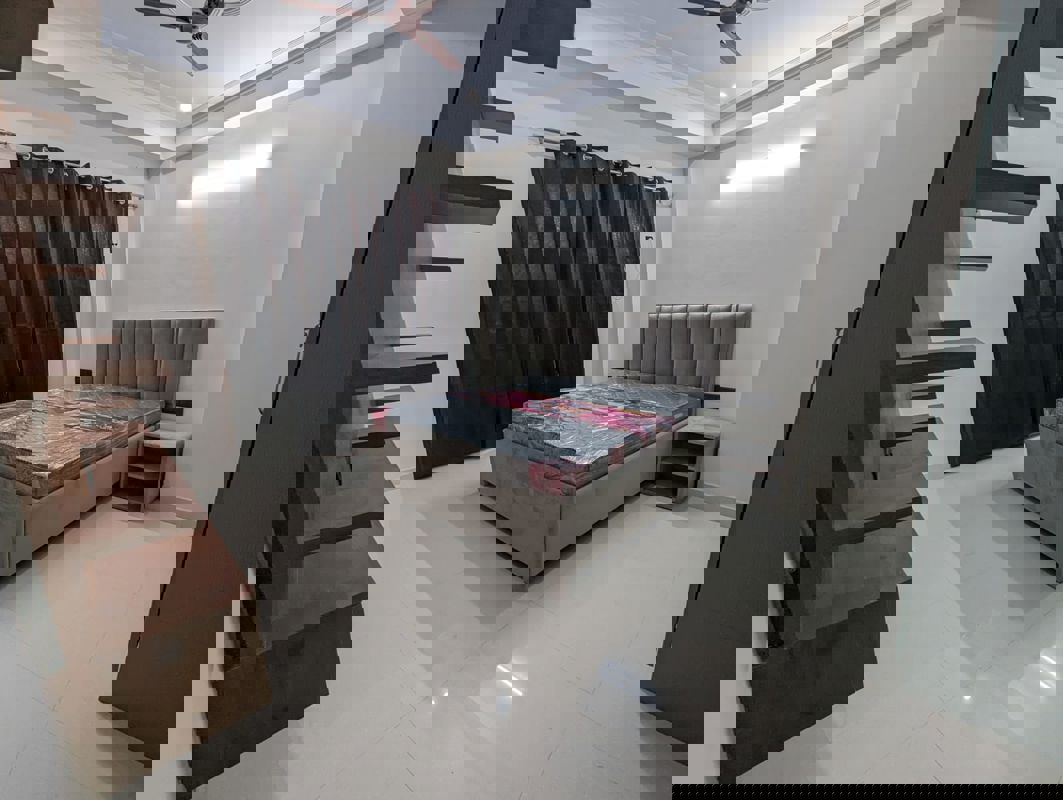 3 BHK + Pooja Room 1650 Sq.Ft. Builder Floor in Aravali Hills