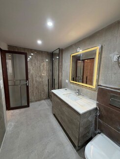 2 BHK + Extra Room Apartment For Rent in M3M Skywalk