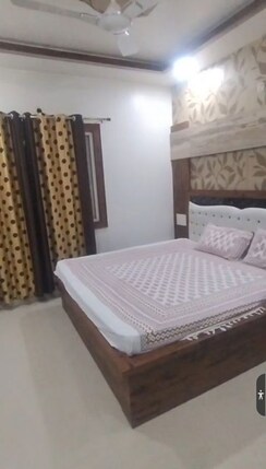3 BHK Apartment For Rent in UPAVP Bhagirathi Enclave