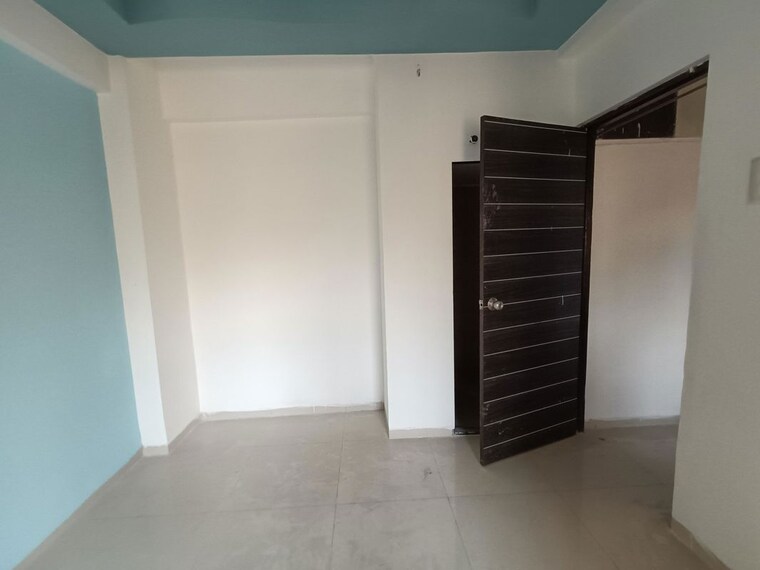 Room, realtech-heights 1 Bedroom 656 Sq.Ft. Apartment In Golani Naka Palghar 9923980