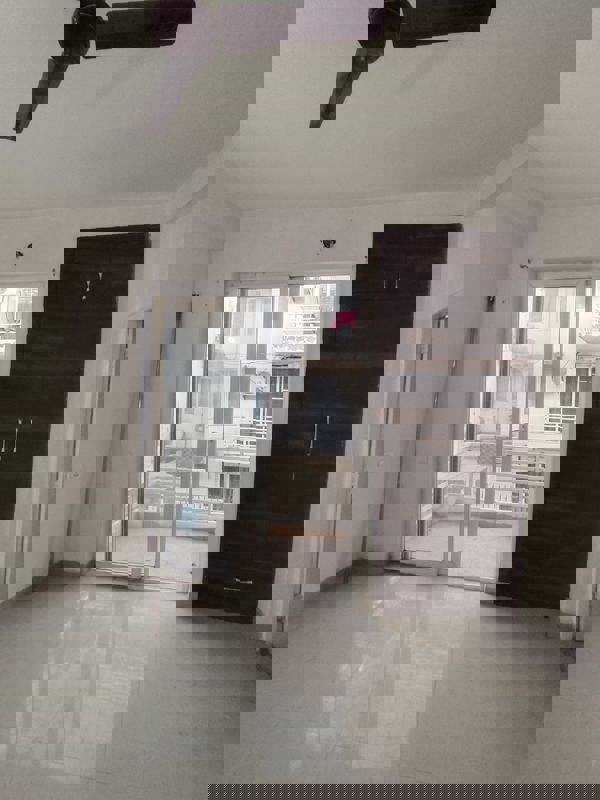 3 BHK + Servant Room Apartment For Rent in M3M Skywalk