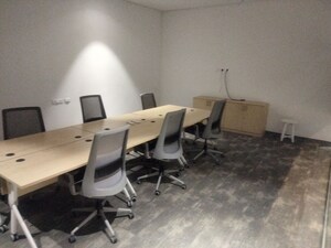 Team Area in  Office Space at UKN The Gateway, Brookefield – for Sale