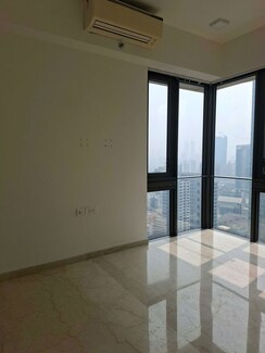 2 BHK + Pooja Room,Extra Room Apartment For Rent in Lodha The Park