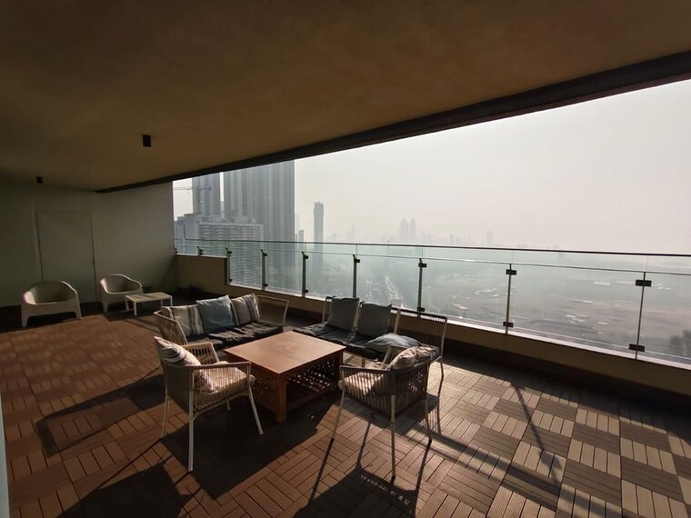 Master Bedroom, kalpataru-radiance 5 Bedroom 2600 Sq.Ft. Apartment In Goregaon West Mumbai 9924039