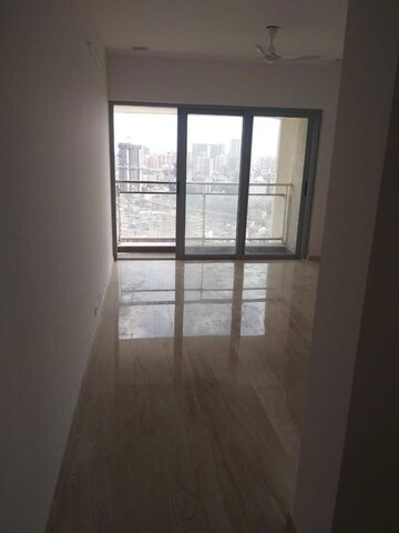 Room in 3 BHK Apartment at Wadhwa Imperial Heights, Goregaon West – for Rent