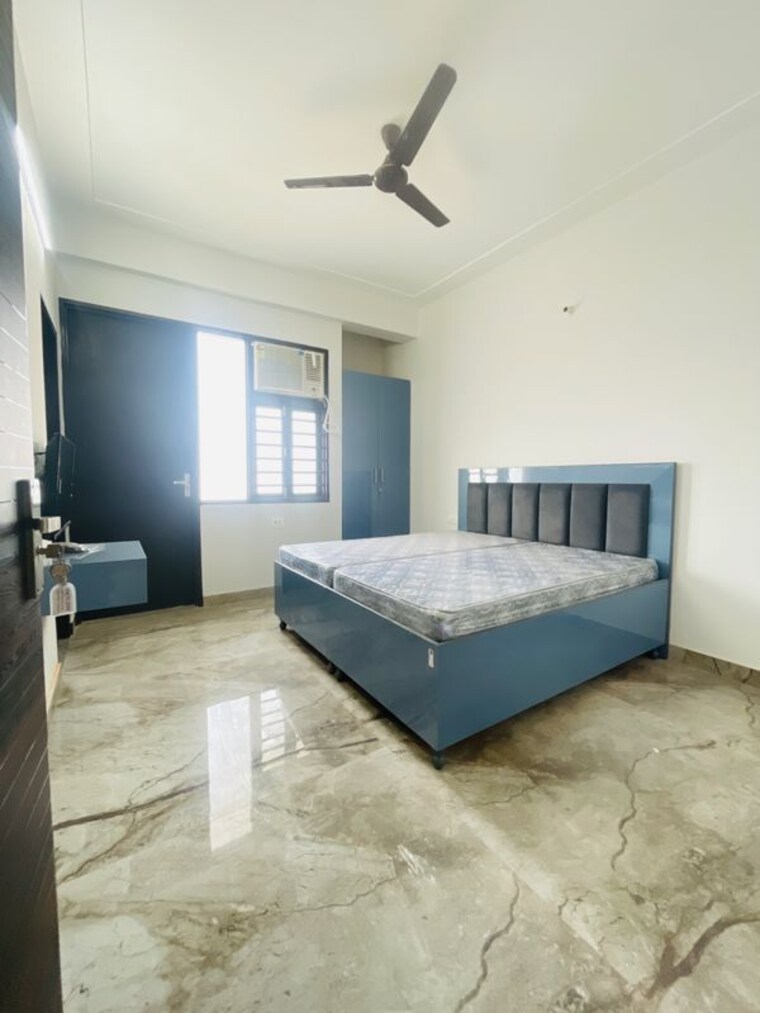 Bedroom, sector 52 1 RK 440 Sq.Ft. Builder Floor In Sector 52 Gurgaon 9924052