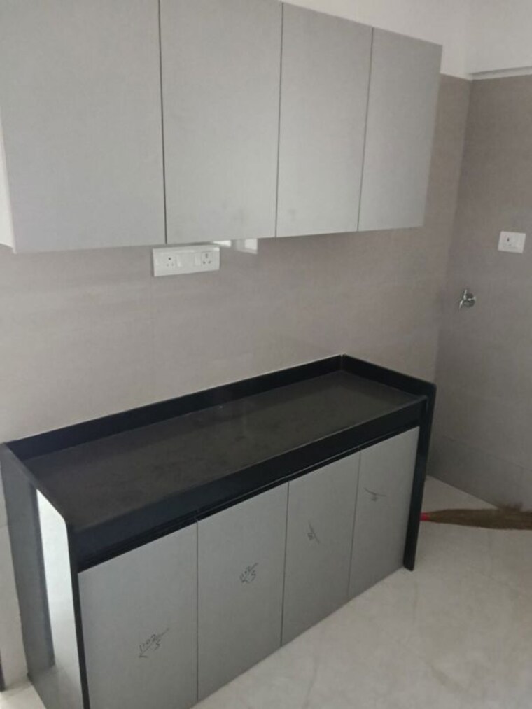 Kitchen, vaibhav-queens-park 2 Bedroom 750 Sq.Ft. Apartment In Chembur Mumbai 9924093