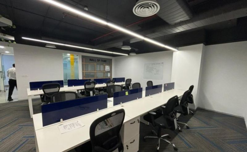 Office Space For Rent in Everest Chambers