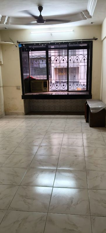 1 BHK 600 Sq.Ft. Apartment in Shelter CHS