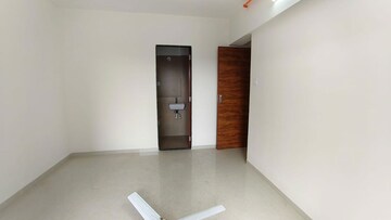 2 BHK Apartment For Rent in Je and Vee Madhuban, Malad East