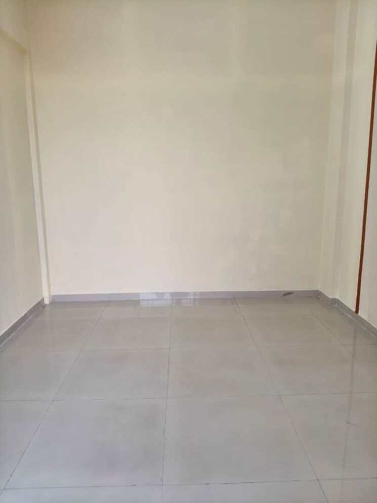 Room, sai-sthan-chs 2.5 Bedroom 1000 Sq.Ft. Apartment In Nerul Navi Mumbai 9924229