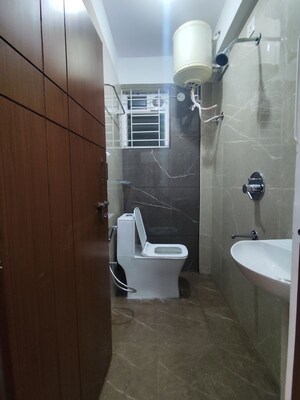 Bathroom in 1 BHK Apartment at Btm Layout 1 – for Rent