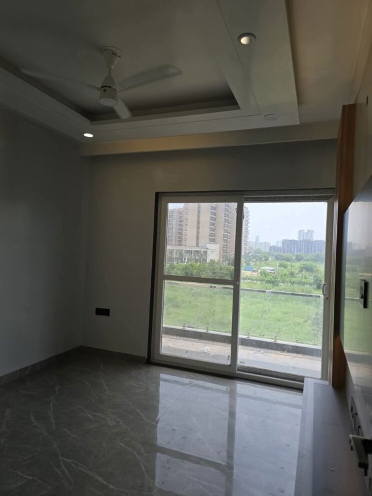 Room, palm-residency-chhatarpur 3 Bedroom 1500 Sq.Ft. Apartment In Chattarpur Delhi 9924262