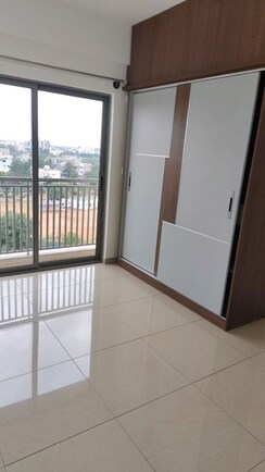 3 BHK + Pooja Room Apartment For Rent in Goyal Orchid Piccadilly