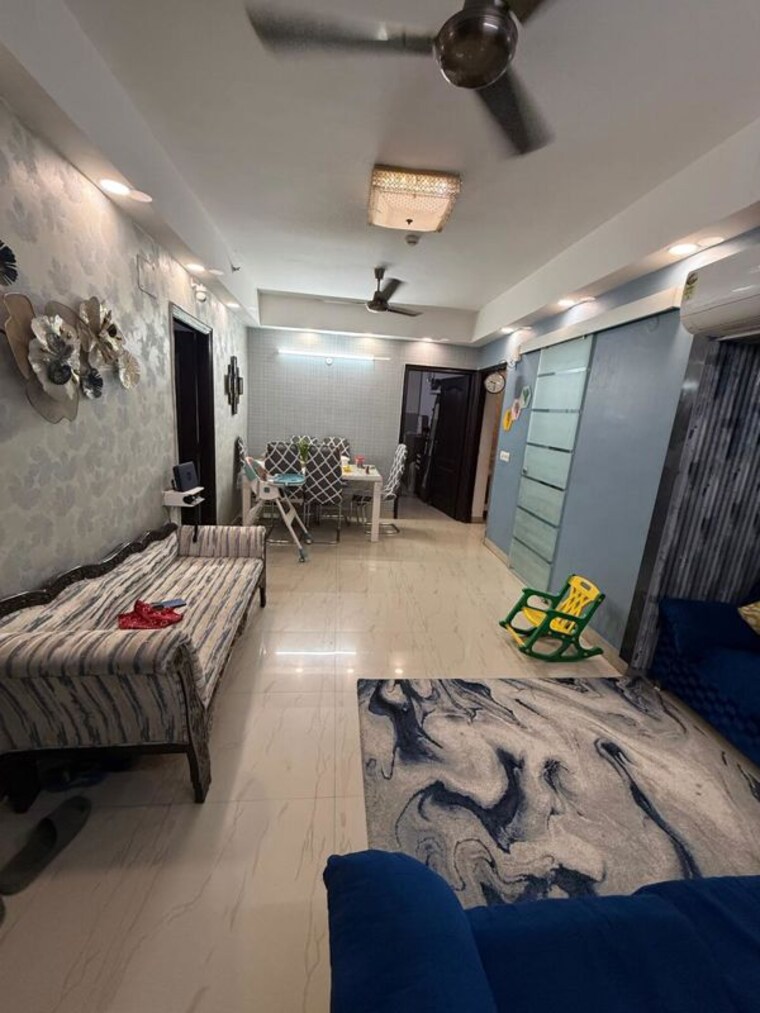 Living Room, prateek-wisteria 4 Bedroom 2115 Sq.Ft. Apartment In Sector 77 Noida 9924304