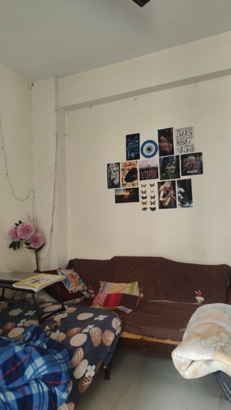 Living Room, nimbus-the-hyde-park 3 Bedroom 1320 Sq.Ft. Apartment In Sector 78 Noida 9924333