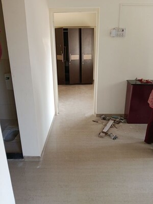 Room in 1 BHK Apartment at Sollanaa Apartment, Thergaon – for Rent