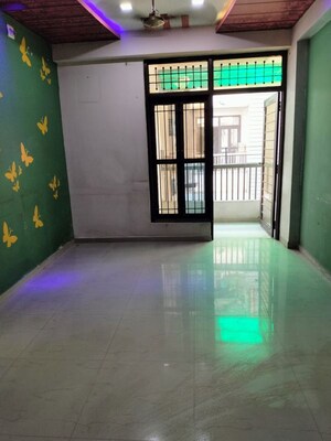 Room in 2 BHK Apartment at Abhinav Saakar Opulent, Vemali – for Rent