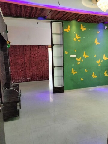 Room in 2 BHK Apartment at Abhinav Saakar Opulent, Vemali – for Rent