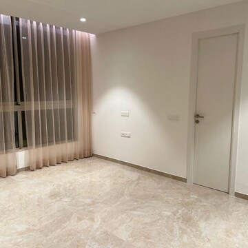 Room in 3 BHK Apartment at Hiranandani Estate, Hiranandani Estate – for Rent