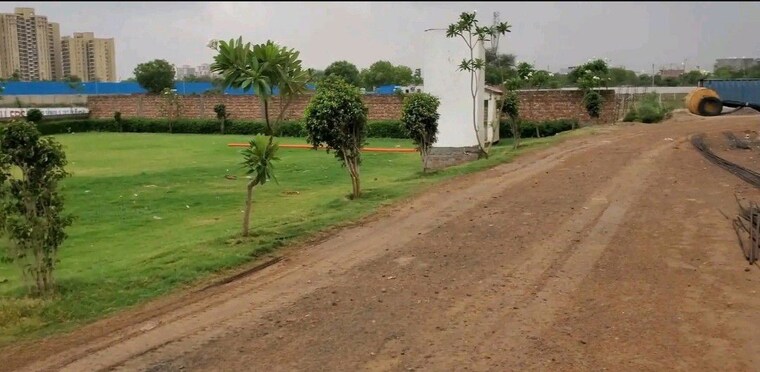 undefined, jms-the-pearl  150 Sq.Yd. Plot In Sector 95 Gurgaon 9924345