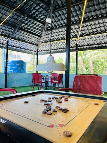 Bedroom in 6+ BHK Villa at Karjat – for Rent