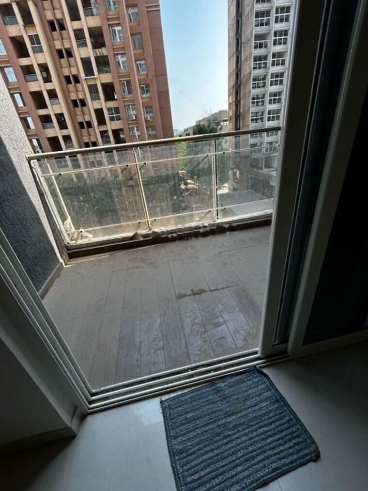 Balcony, paranjape-trident-towers 2 Bedroom 950 Sq.Ft. Apartment In Wakad Pune 9924410