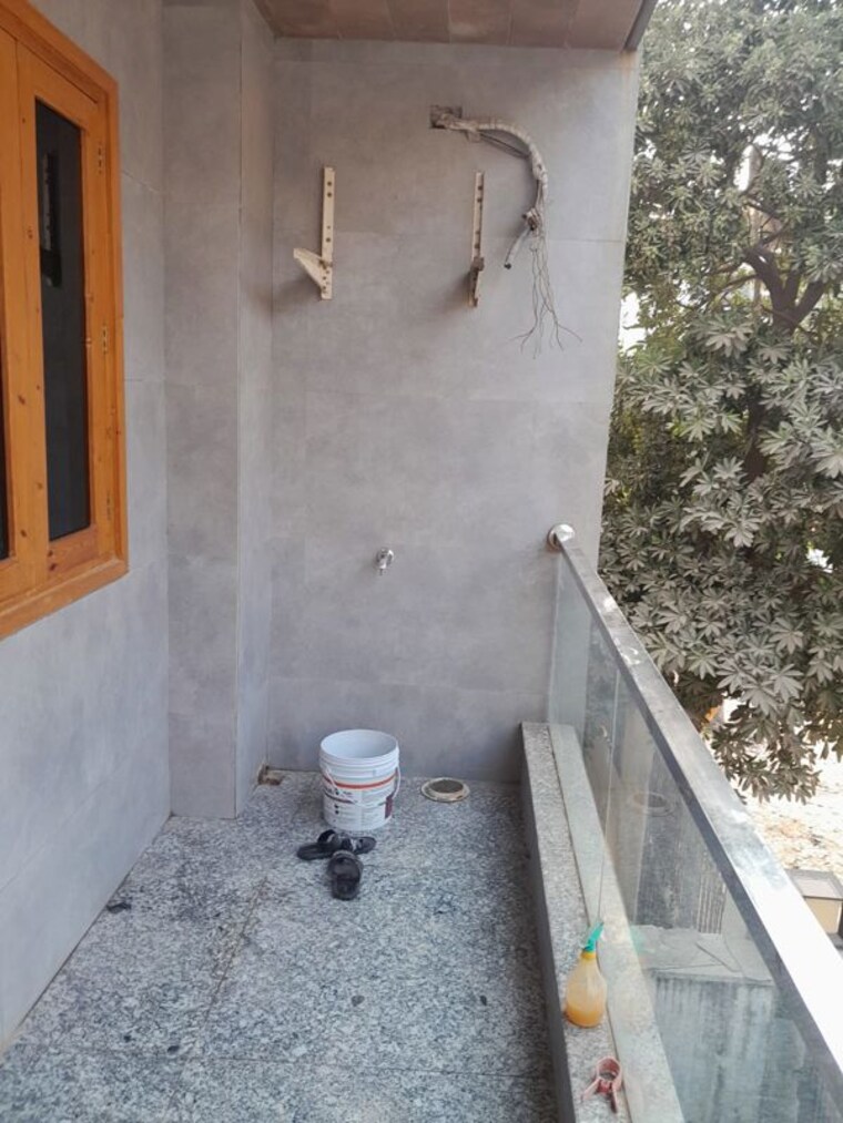 Bathroom, jal-vihar-colony 3 Bedroom 1550 Sq.Ft. Builder Floor In Sector 46 Gurgaon 9924422