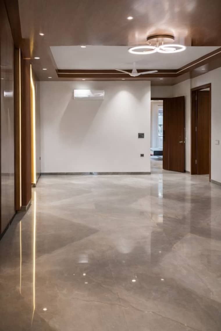 Room, sushant lok i 4 Bedroom 280 Sq.Yd. Builder Floor In Sushant Lok I Gurgaon 9922472