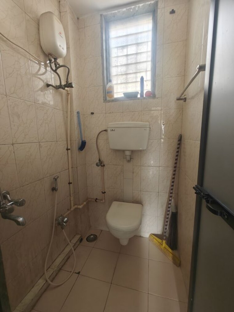 Master Bedroom, meenakshi-co-operative-society 1 Bedroom 700 Sq.Ft. Apartment In Nerul Navi Mumbai 9924447