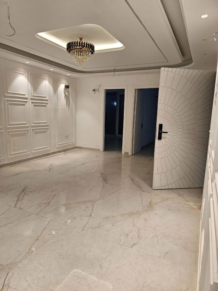 Hall, sainik colony 3 Bedroom 2250 Sq.Ft. Builder Floor In Sainik Colony Faridabad 9924424