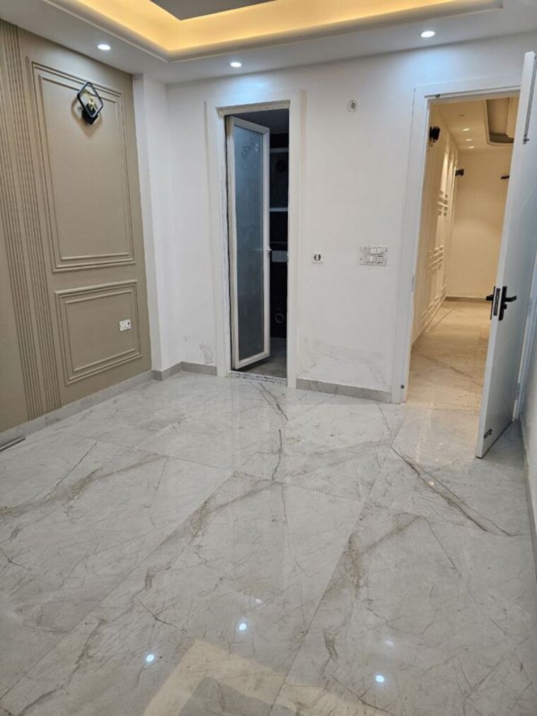 Bedroom, sainik colony 3 Bedroom 2250 Sq.Ft. Builder Floor In Sainik Colony Faridabad 9924424