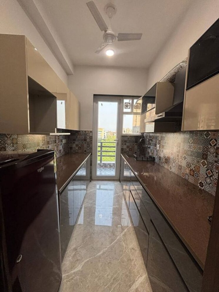 Kitchen, neb sarai 2 Bedroom 1000 Sq.Ft. Apartment In Neb Sarai Delhi 9924458