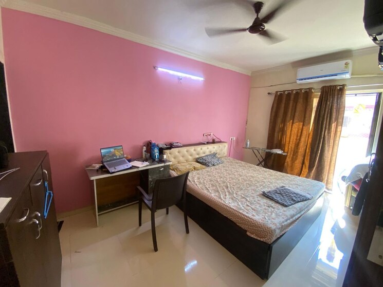 Bedroom, goldfinger-kataria-tamara 3 Bedroom 1300 Sq.Ft. Apartment In Rahatani Pune 9924429