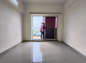 Room in 2 BHK Apartment at Ayaan Society , Wagholi – for Rent