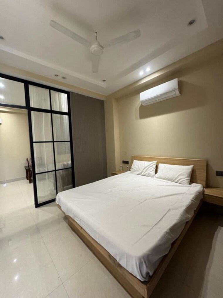 Bedroom, neb sarai 1 Bedroom 550 Sq.Ft. Apartment In Neb Sarai Delhi 9924472