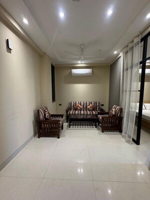 1 BHK Apartment For Rent in Neb Sarai