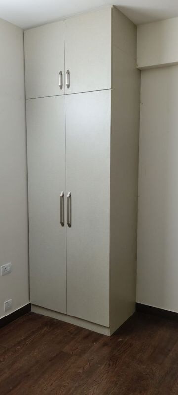 3 BHK Apartment For Sale in Microtek Greenburg, Sector 86